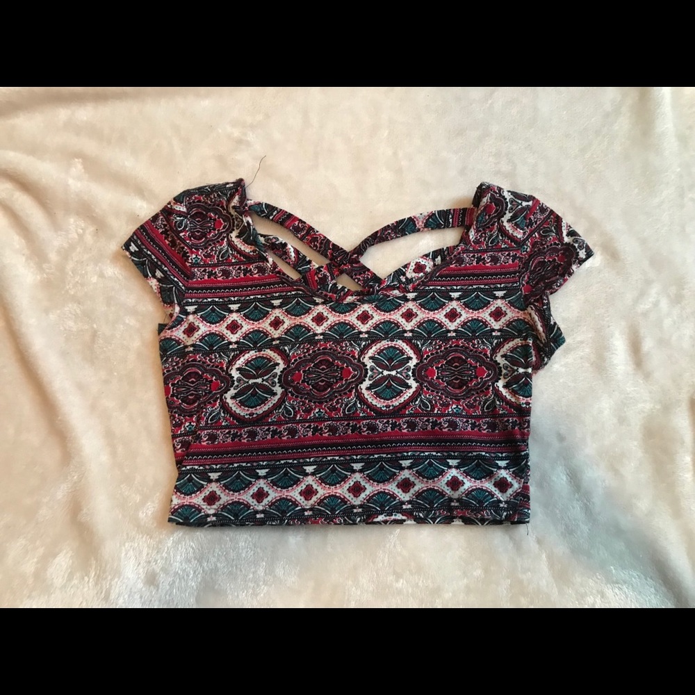 Crop top